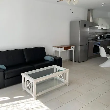 Oasis Apartment